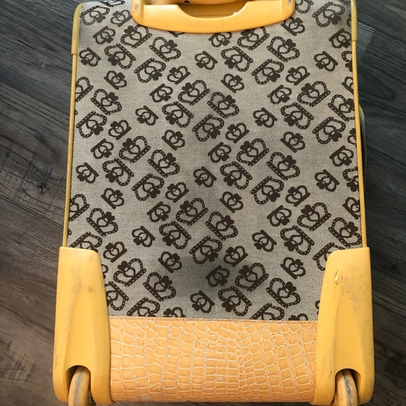 Kathy Van Zeeland Suitcase and Carry On 🧳 - Picture 8 of 11